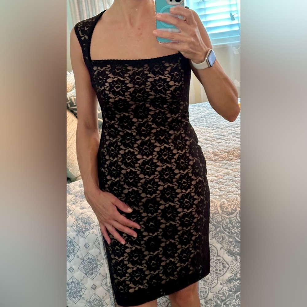 Nicole Miller Sleeveless Black Floral Lace Midi Dress size 8